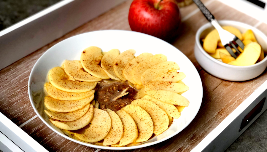 Photo de porridge pomme cannelle